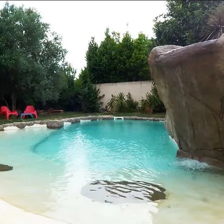 Mas Le Colombier Holiday home *
